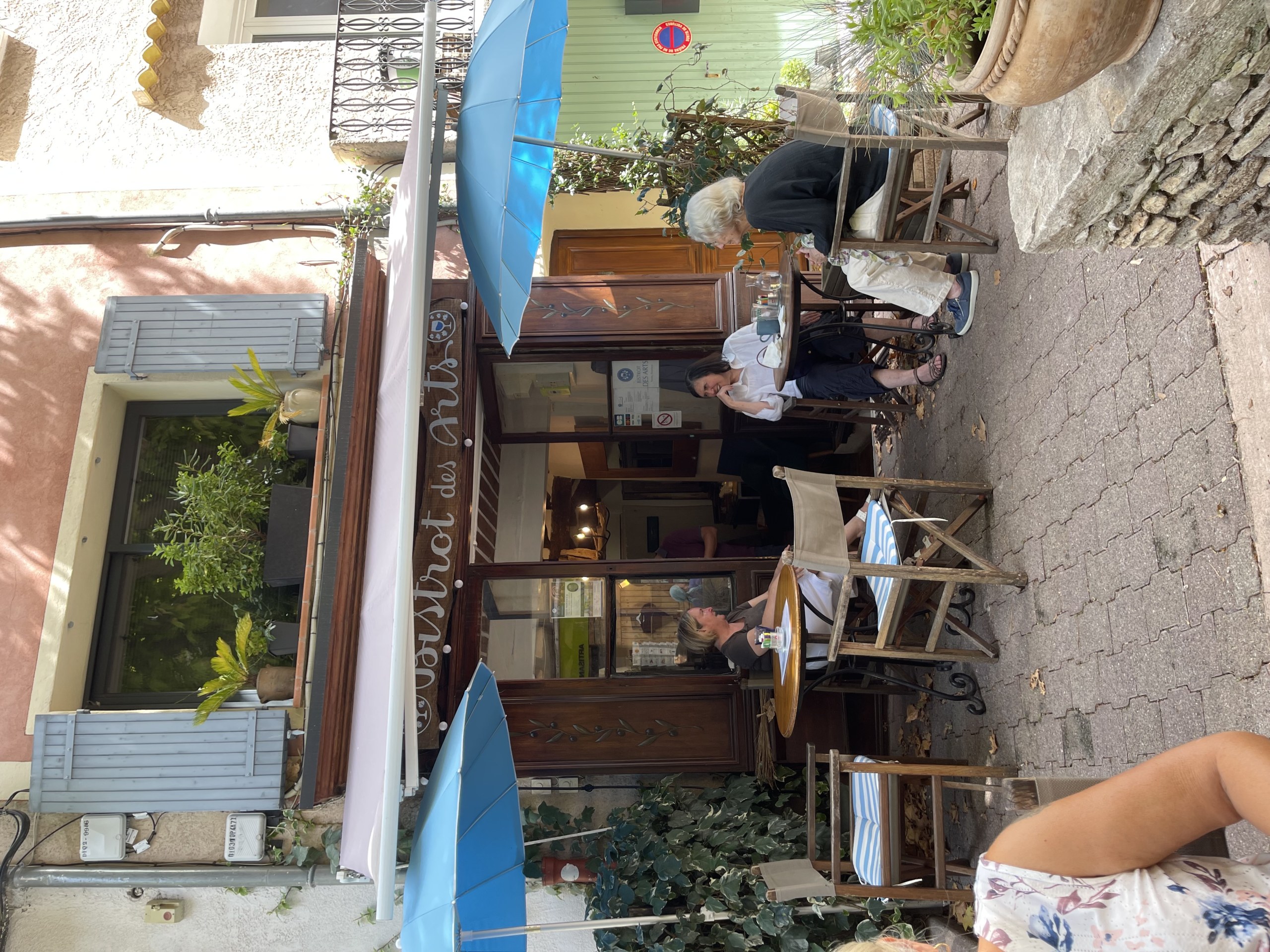 BISTROT DES ARTS — miniature 2