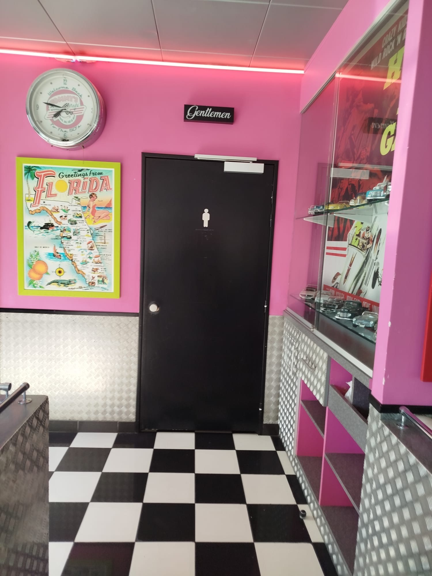 TOMMY’S DINER — miniature 6