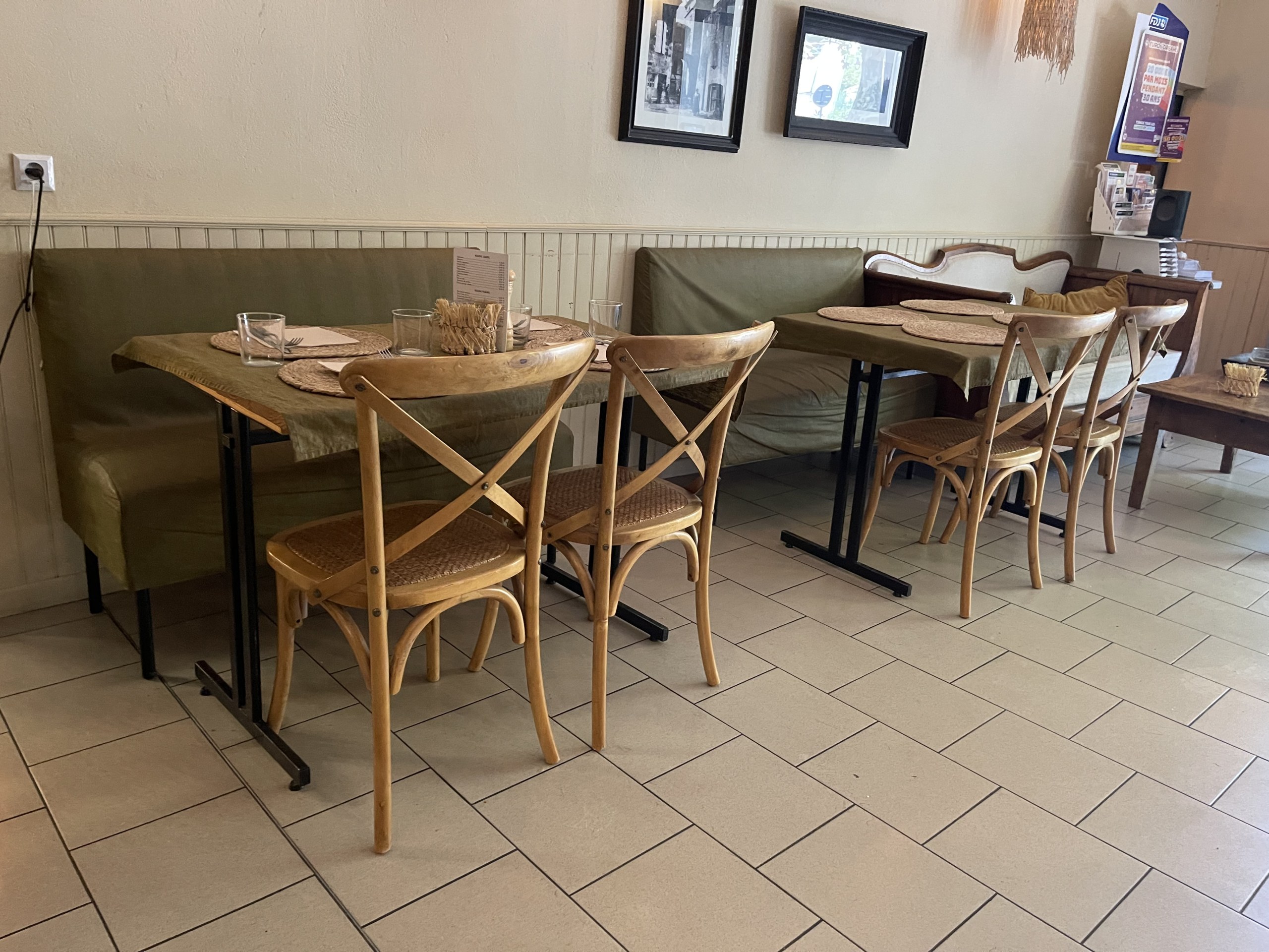 BISTROT DE L’HOSTE — miniature 10