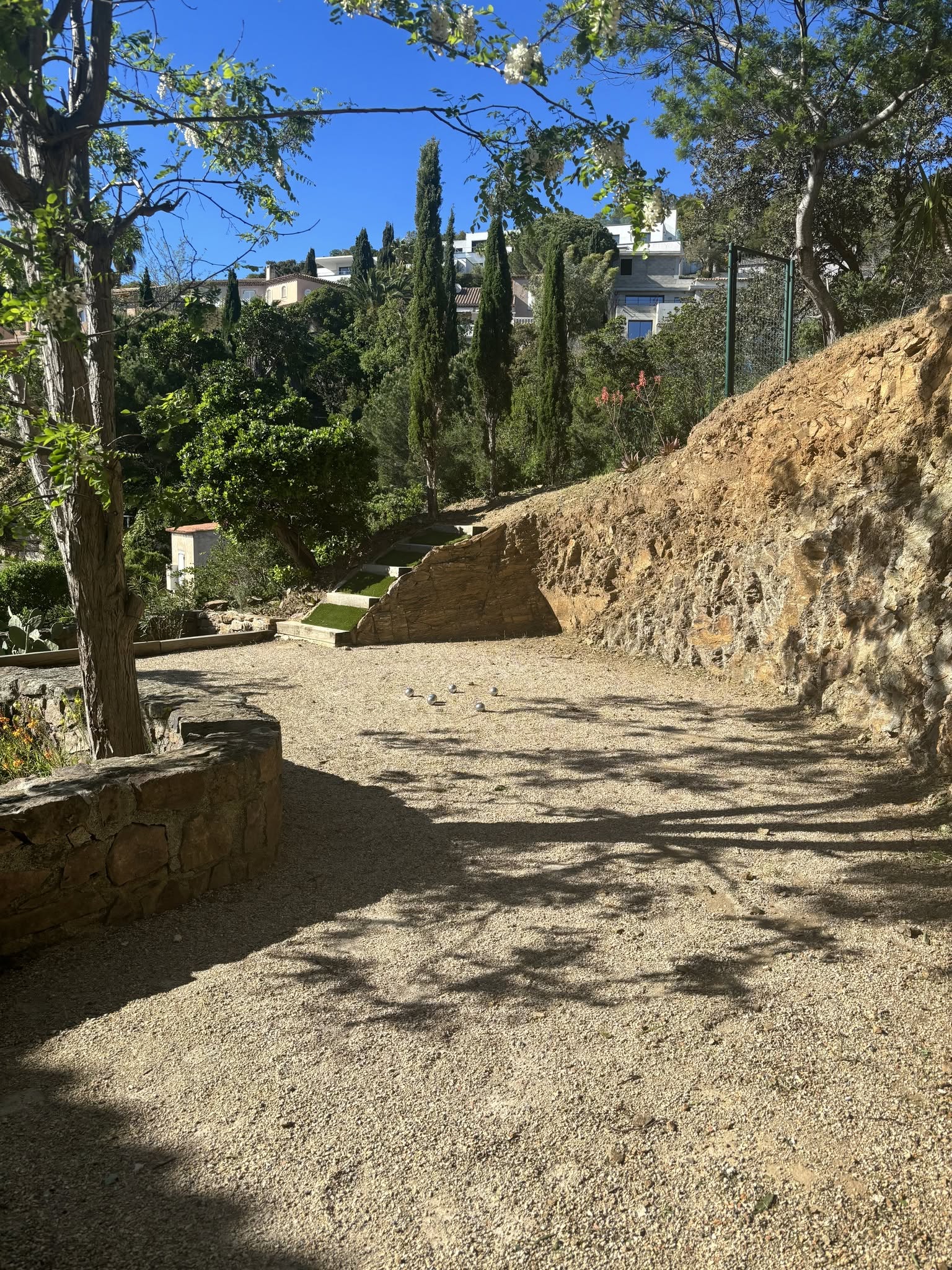 VILLA PMR LES ISSAMBRES — miniature 2