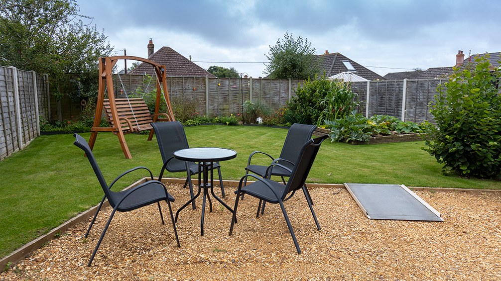 OUR BENCH – ACCESSIBLE HOLIDAY COTTAGES — miniature 18