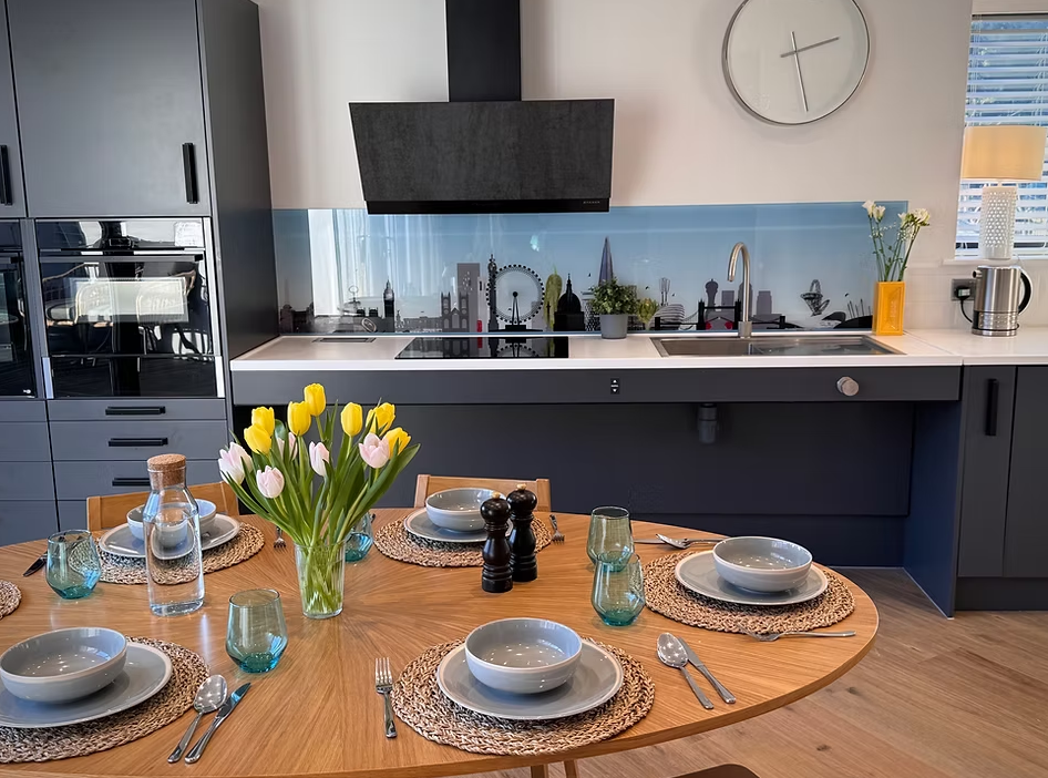 ABLESTAY HOUSE — miniature 2