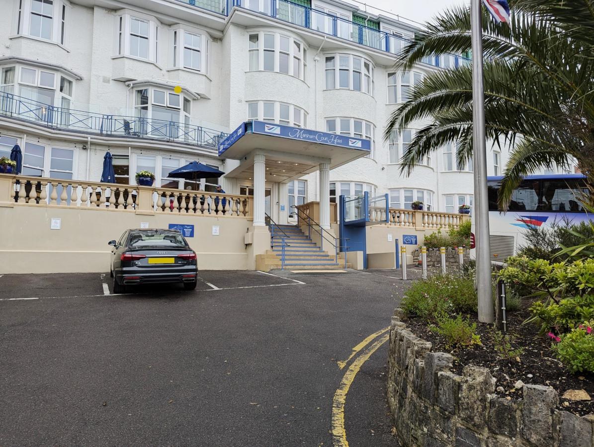 MARSHAM COURT HOTEL — miniature 2