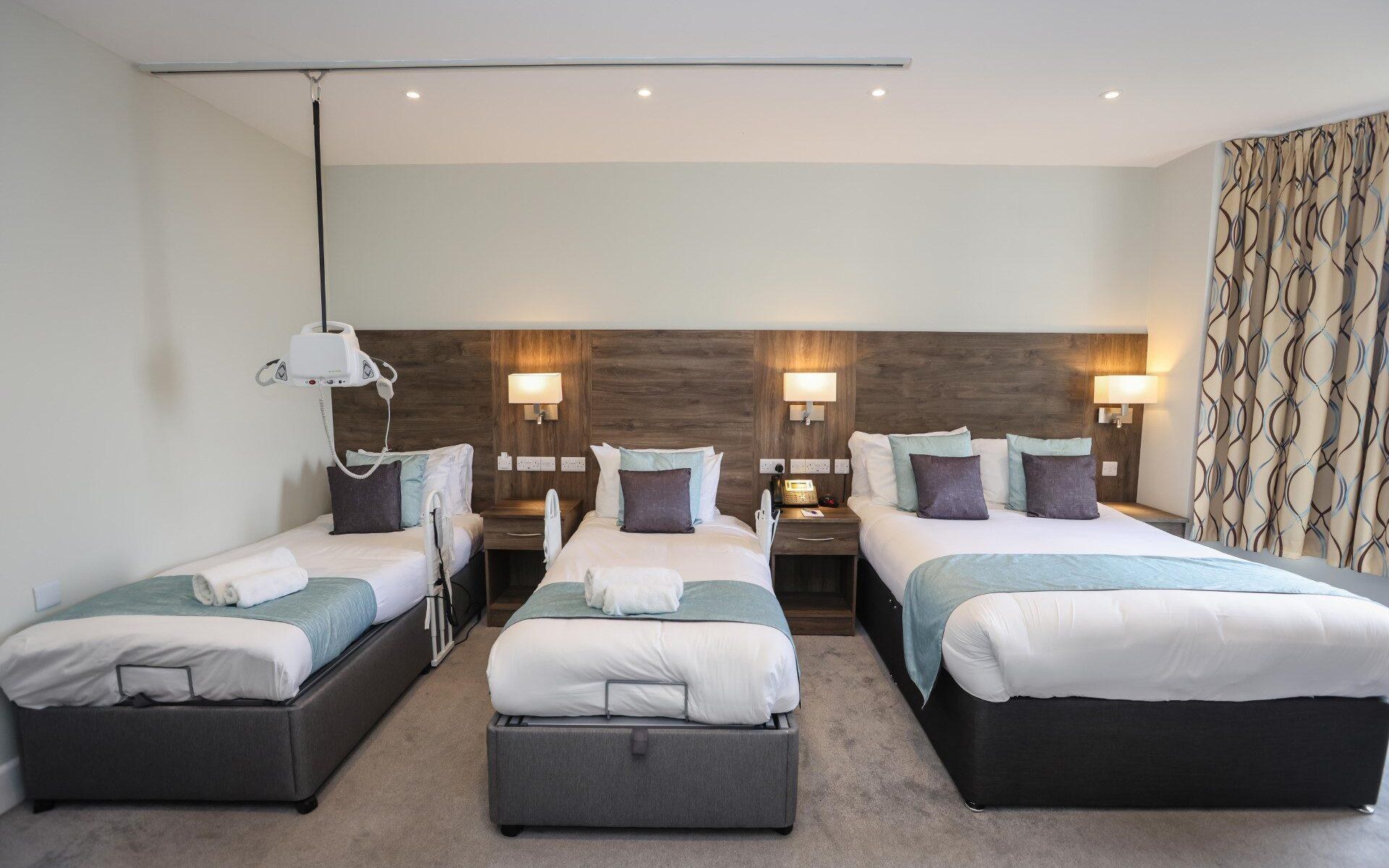 MARSHAM COURT HOTEL — miniature 9