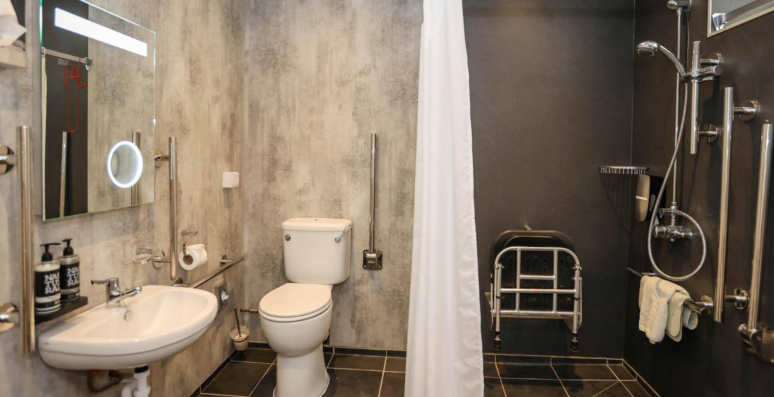 MARSHAM COURT HOTEL — miniature 11